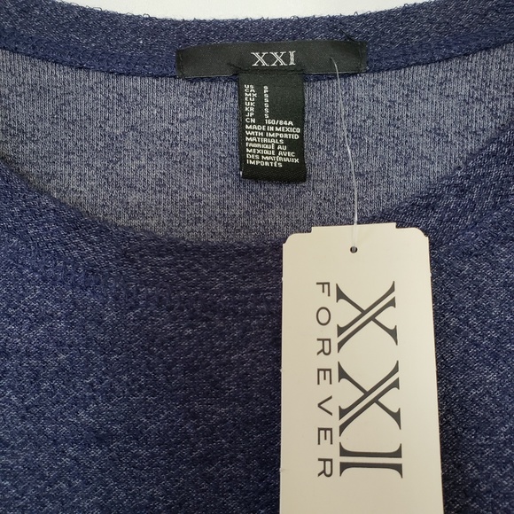 Forever 21 | Cold Shoulder Crew Neck Sweater - Picture 5 of 6